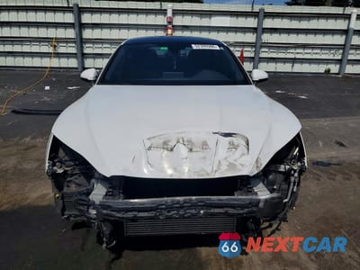 Piąte zdjęcie samochodu w środku: 2019 AUDI A5 PREMIUM PLUS VIN:WAUBNCF5XKA006719 - miniatura