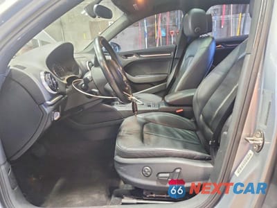 Zdjęcie 7 z 13 samochodu: 2015 AUDI A3 PREMIUM VIN:WAUBFGFF4F1119276 - miniatura
