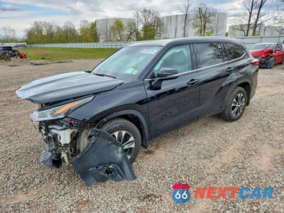 2021 TOYOTA HIGHLANDER XLE 5TDHZRBH8MS118249 - główne zdjęcie licytacji z USA - miniatura