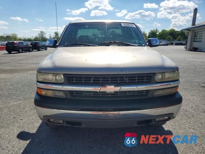 Piąte zdjęcie samochodu w środku: 1999 CHEVROLET SILVERADO K1500 VIN:1GCEK19T3XE115983 - miniatura