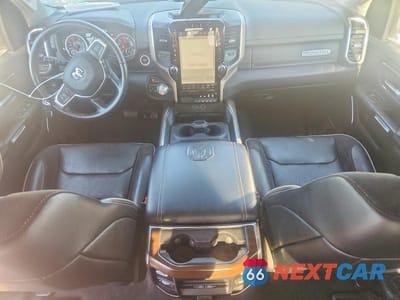 Zdjęcie 8 z 12 samochodu: 2022 RAM 1500 LARAMIE VIN:1C6SRFJM3NN262552 - miniatura