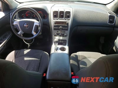 Zdjęcie 8 z 13 samochodu: 2011 GMC ACADIA SLE VIN:1GKKRPED2BJ221149 - miniatura