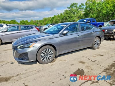 2025 NISSAN ALTIMA SV 1N4BL4DW6SN421996 - główne zdjęcie licytacji z USA - miniatura
