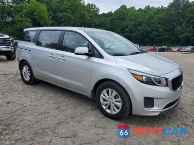 Czwarte zdjęcie samochodu z boku: 2016 KIA SEDONA L VIN:KNDMA5C13G6123914 - miniatura