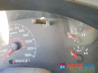 Zdjęcie 9 z 13 samochodu: 2005 FORD F150 VIN:1FTRF12285NC04551 - miniatura