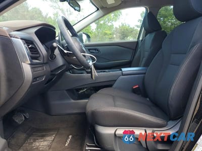 Zdjęcie 7 z 13 samochodu: 2023 NISSAN ROGUE S VIN:5N1BT3AA0PC797881 - miniatura