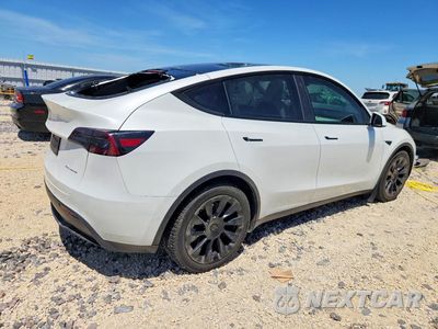 Trzecie zdjęcie samochodu z tyłu: 2020 TESLA MODEL Y VIN:5YJYGDEE7LF040611 - miniatura