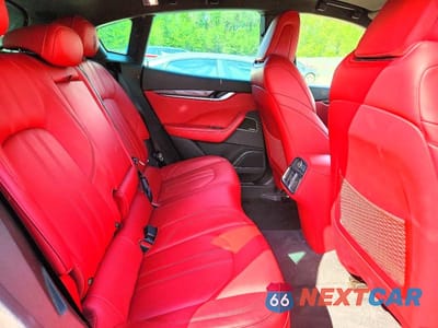 Zdjęcie 11 z 13 samochodu: 2017 MASERATI LEVANTE S SPORT VIN:ZN661YUS0HX234917 - miniatura
