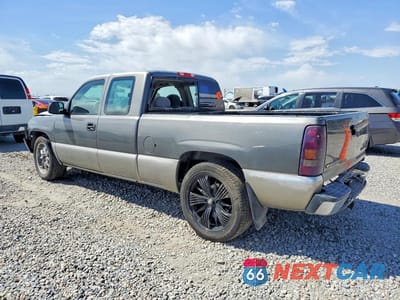 Drugie zdjęcie samochodu z przodu: 1999 CHEVROLET SILVERADO C1500 VIN:2GCEC19T3X1125704 - miniatura