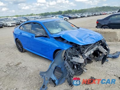 Czwarte zdjęcie samochodu z boku: 2022 BMW M235XI VIN:WBA13AL06N7L27818 - miniatura