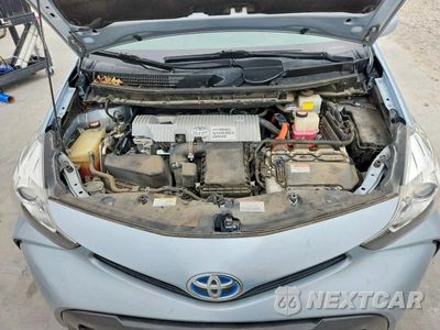 Zdjęcie 11 z 12 samochodu: 2016 TOYOTA PRIUS V FOUR VIN:JTDZN3EU8GJ047674 - miniatura