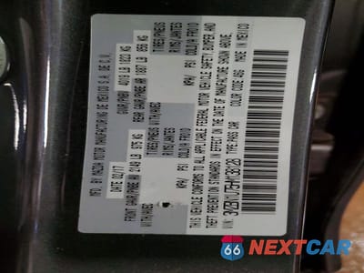 Zdjęcie 12 z 12 samochodu: 2017 MAZDA 3 SPORT VIN:3MZBN1U75HM138128 - miniatura
