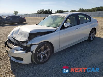 2013 BMW 320 I WBA3B1C52DF462872 - główne zdjęcie licytacji z USA - miniatura
