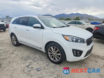 Czwarte zdjęcie samochodu z boku: 2016 KIA SORENTO SX LIMITED V6 VIN:5XYPKDA54GG084824 - miniatura