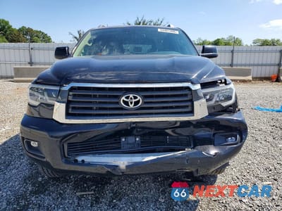 Piąte zdjęcie samochodu w środku: 2022 TOYOTA SEQUOIA SR5 VIN:5TDAY5B16NS189192 - miniatura