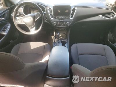 Zdjęcie 8 z 12 samochodu: 2020 CHEVROLET MALIBU RS VIN:1G1ZG5ST9LF081727 - miniatura