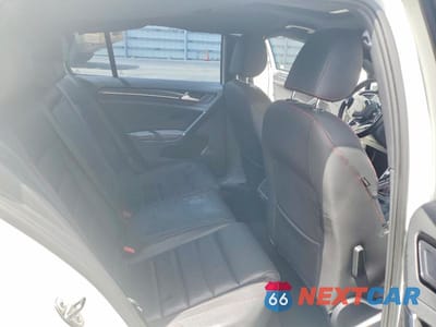 Zdjęcie 10 z 12 samochodu: 2015 VOLKSWAGEN GTI VIN:3VW4T7AU6FM026205 - miniatura