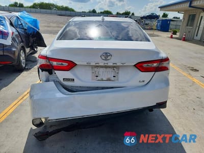 Zdjęcie 6 z 12 samochodu: 2019 TOYOTA CAMRY LE VIN:4T1B11HK4KU810787 - miniatura