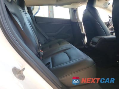 Zdjęcie 10 z 12 samochodu: 2018 TESLA MODEL 3 VIN:5YJ3E1EA3JF161841 - miniatura