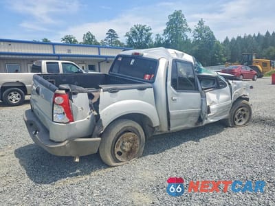 Trzecie zdjęcie samochodu z tyłu: 2002 FORD EXPLORER SPORT TRAC VIN:1FMZU67E02UB80037 - miniatura