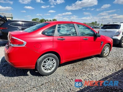 Trzecie zdjęcie samochodu z tyłu: 2008 FORD FOCUS SE VIN:1FAHP35NX8W237288 - miniatura