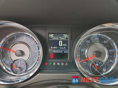 Zdjęcie 9 z 13 samochodu: 2014 CHRYSLER TOWN & COUNTRY TOURING L VIN:2C4RC1CG6ER236548 - miniatura