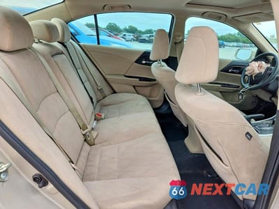Zdjęcie 10 z 12 samochodu: 2015 HONDA ACCORD EX VIN:1HGCR2F72FA049045 - miniatura