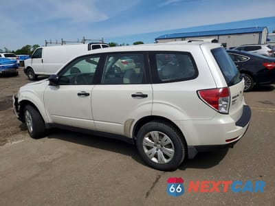 Drugie zdjęcie samochodu z przodu: 2010 SUBARU FORESTER 2.5X VIN:JF2SH6ACXAH739409 - miniatura
