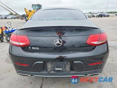 Zdjęcie 6 z 12 samochodu: 2017 MERCEDES-BENZ C 300 VIN:WDDWJ4JB3HF369741 - miniatura