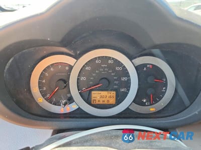 Zdjęcie 9 z 12 samochodu: 2007 TOYOTA RAV4 BASE VIN:JTMBD33V475082897 - miniatura
