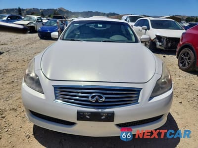 Piąte zdjęcie samochodu w środku: 2010 INFINITI G37 CONVERTIBLE BASE VIN:JN1CV6FE3AM352975 - miniatura