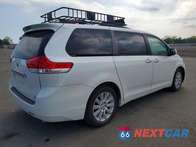 Trzecie zdjęcie samochodu z tyłu: 2013 TOYOTA SIENNA LIMITED 7-PASSENGER VIN:5TDDK3DC7DS050785 - miniatura