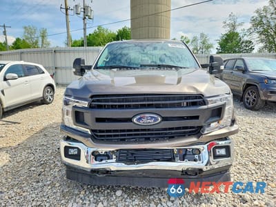 Piąte zdjęcie samochodu w środku: 2019 FORD F150 SUPER CAB VIN:1FTEX1EP8KFA60282 - miniatura