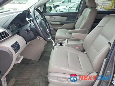 Zdjęcie 7 z 13 samochodu: 2017 HONDA ODYSSEY EXL VIN:5FNRL5H62HB018419 - miniatura