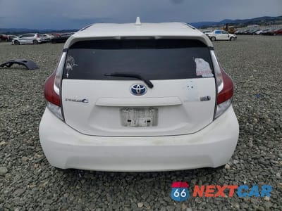 Zdjęcie 6 z 12 samochodu: 2016 TOYOTA PRIUS C TWO VIN:JTDKDTB3XG1121645 - miniatura