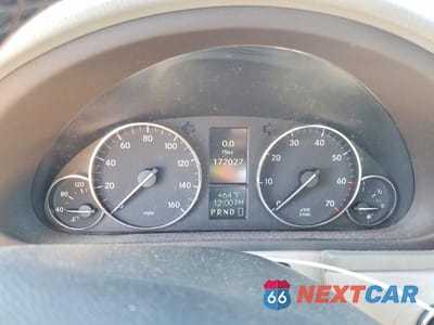 Zdjęcie 9 z 12 samochodu: 2005 MERCEDES-BENZ C 230K SPORT SEDAN VIN:WDBRF40JX5F686301 - miniatura