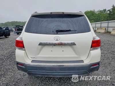 Zdjęcie 6 z 12 samochodu: 2013 TOYOTA HIGHLANDER PLUS VIN:5TDZK3EHXDS131358 - miniatura