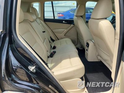 Zdjęcie 11 z 13 samochodu: 2016 VOLKSWAGEN TIGUAN S VIN:WVGAV7AX9GW501787 - miniatura