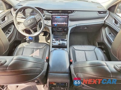 Zdjęcie 8 z 13 samochodu: 2023 JEEP GRAND CHEROKEE L LIMITED VIN:1C4RJKBG6P8849927 - miniatura