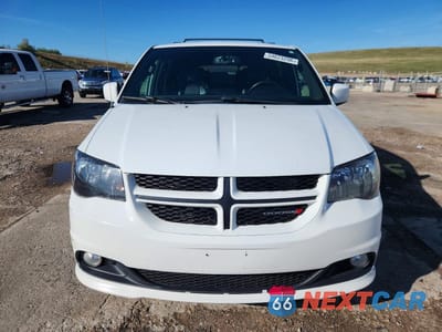 Piąte zdjęcie samochodu w środku: 2017 DODGE GRAND CARAVAN GT VIN:2C4RDGEG2HR814937 - miniatura