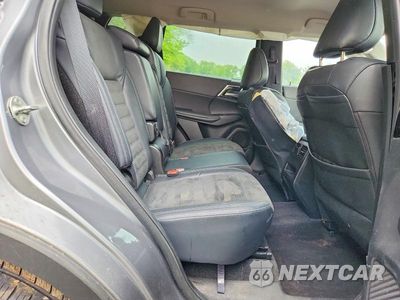 Zdjęcie 11 z 13 samochodu: 2022 MITSUBISHI OUTLANDER SE VIN:JA4J4UA81NZ043523 - miniatura