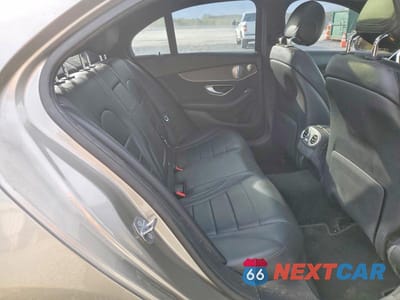 Zdjęcie 10 z 12 samochodu: 2019 MERCEDES-BENZ C 300 4MATIC VIN:55SWF8EB0KU301386 - miniatura