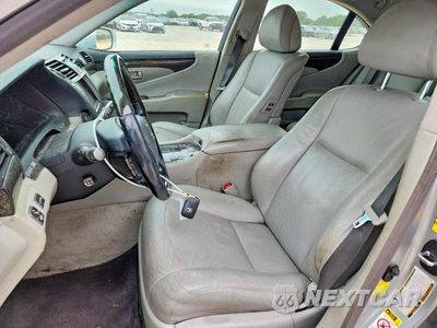 Zdjęcie 7 z 13 samochodu: 2011 LEXUS LS 460 VIN:JTHBL5EF0B5104874 - miniatura