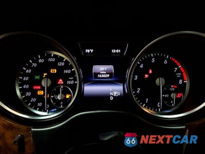 Zdjęcie 9 z 13 samochodu: 2014 MERCEDES-BENZ GL 450 4MATIC VIN:4JGDF7CE2EA401255 - miniatura