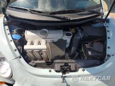 Zdjęcie 11 z 12 samochodu: 2010 VOLKSWAGEN NEW BEETLE VIN:3VWRW3AG9AM014946 - miniatura