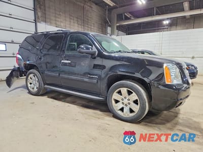 Czwarte zdjęcie samochodu z boku: 2013 GMC YUKON SLT VIN:1GKS2CE00DR175433 - miniatura