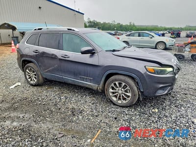Czwarte zdjęcie samochodu z boku: 2020 JEEP CHEROKEE LATITUDE PLUS VIN:1C4PJLLB8LD519675 - miniatura