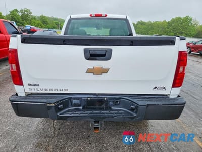 Zdjęcie 6 z 12 samochodu: 2009 CHEVROLET SILVERADO K1500 VIN:1GCEK19069Z205601 - miniatura