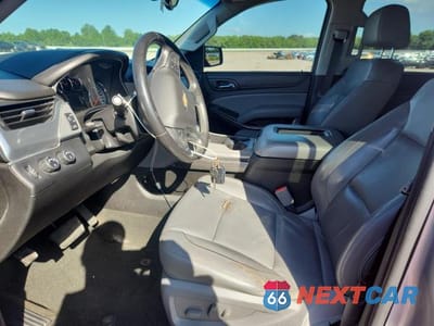 Zdjęcie 7 z 13 samochodu: 2018 CHEVROLET SUBURBAN K1500 LT VIN:1GNSKHKC7JR146375 - miniatura