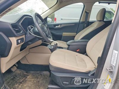 Zdjęcie 7 z 13 samochodu: 2020 FORD ESCAPE SE VIN:1FMCU9G63LUA03984 - miniatura